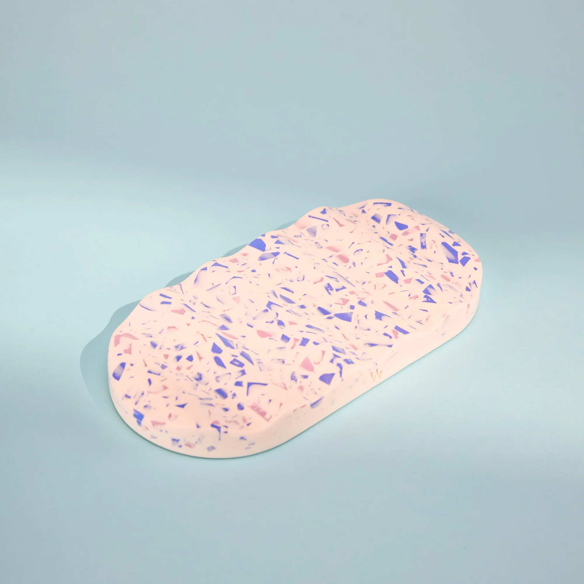 LIMITED EDITION TERRAZZO HOLDERS - Image 9